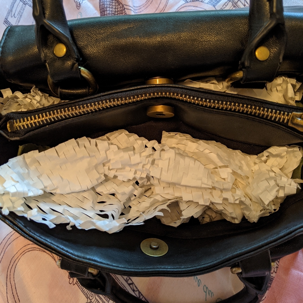 Vintage Leather Satchel Purse - Picture 9 of 15